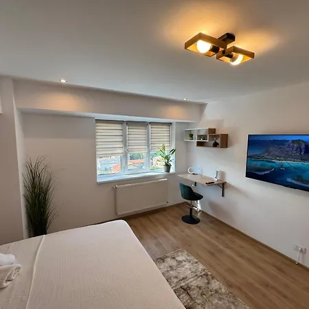 Seabreeze Ultracentral - Neversea